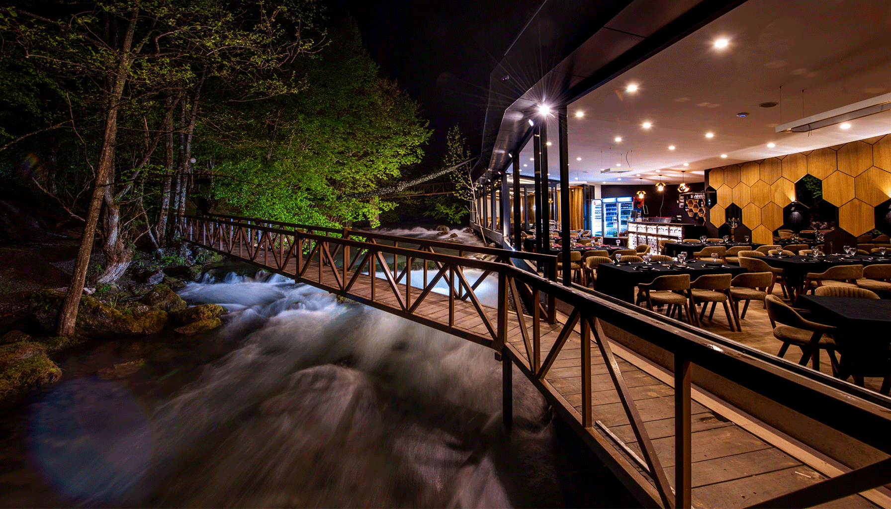 Riverfront Dining